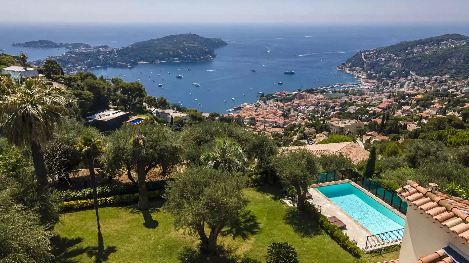 Image - Découvrez nos Villas d'Exception
avec vue sur mer à Saint-Jean-Cap-Ferrat