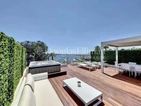 Image - CANNES CALIFORNIE – Magnifique penthouse avec vue mer panoramique - Image nᵒ1