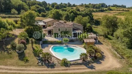 Image - BORDEAUX – Charmante propriété en pierre entièrement rénovée - Image nᵒ1