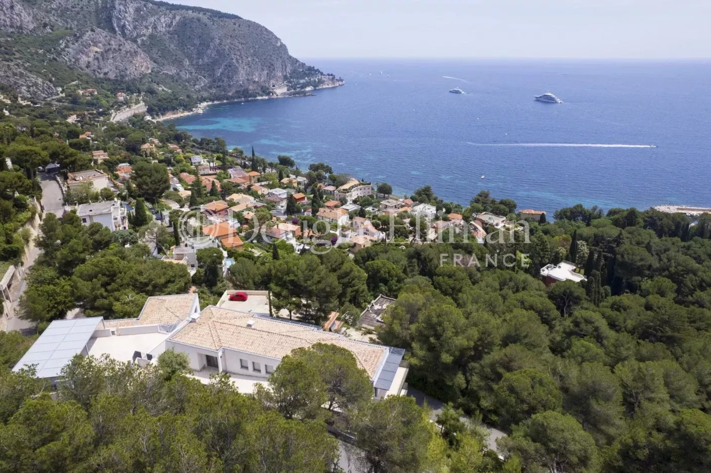 Image - EZE-BORD-DE-MER  – Contemporary villa with exceptional sea views