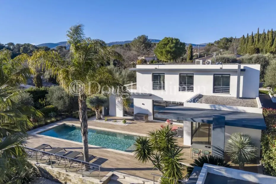 Image - Valbonne – Villa contemporaine avec piscine, salle de sport et à pied du village