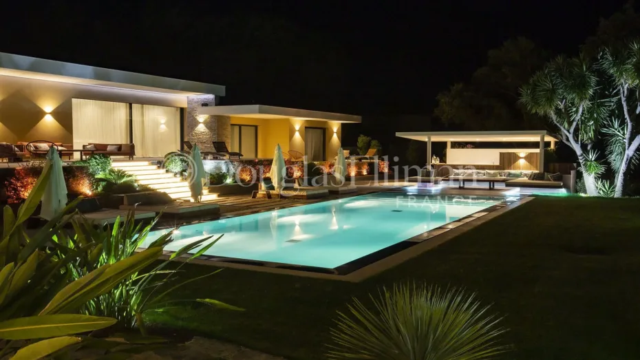 Image - Villa Oxana