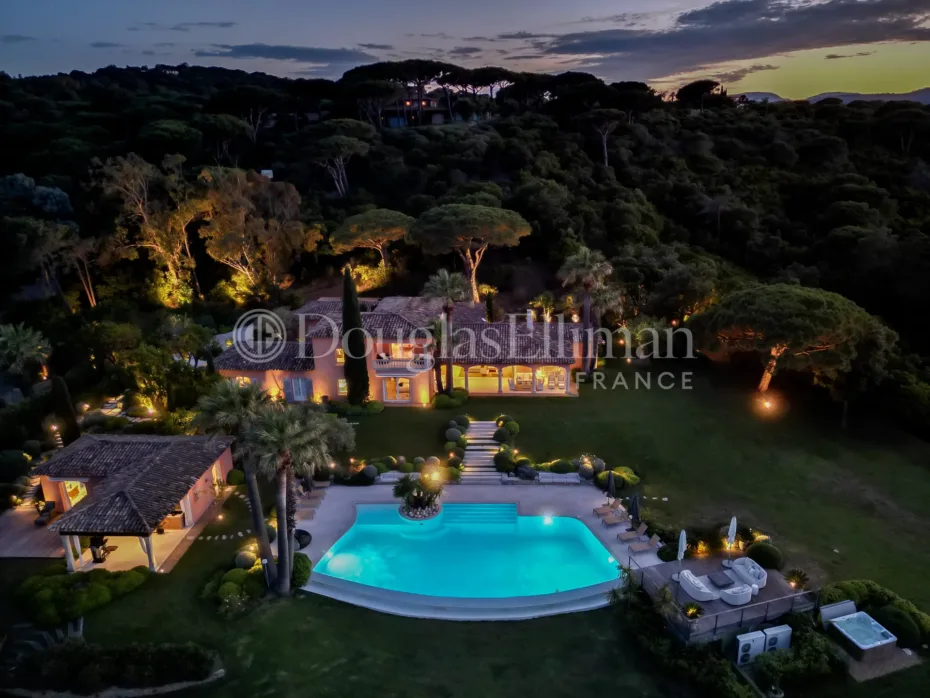Image - Villa Crystal