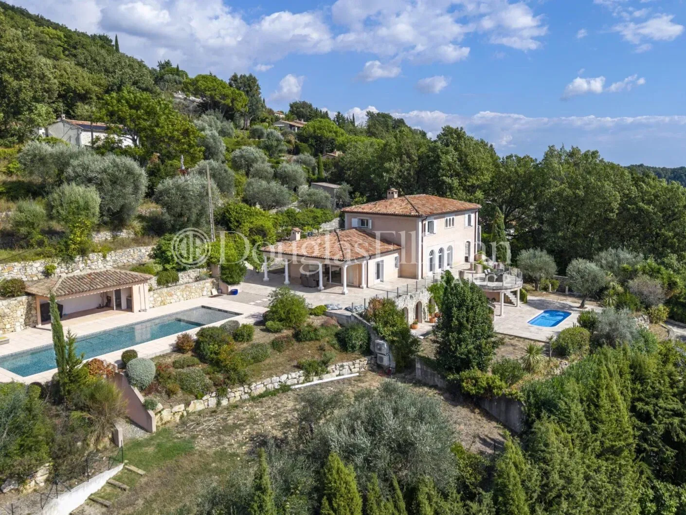 Image - CHATEAUNEUF-DE-GRASSE – Large Villa avec une vue panoramique et deux piscines