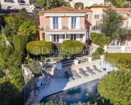 Image - VILLEFRANCHE-SUR-MER – Charming renovated Provencal villa with sea view - Picture n°1