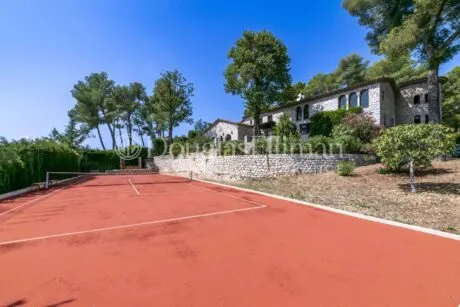 Image - LE ROURET – 6-bedroom stone Manor house with large pool and tennis court - Picture n°1