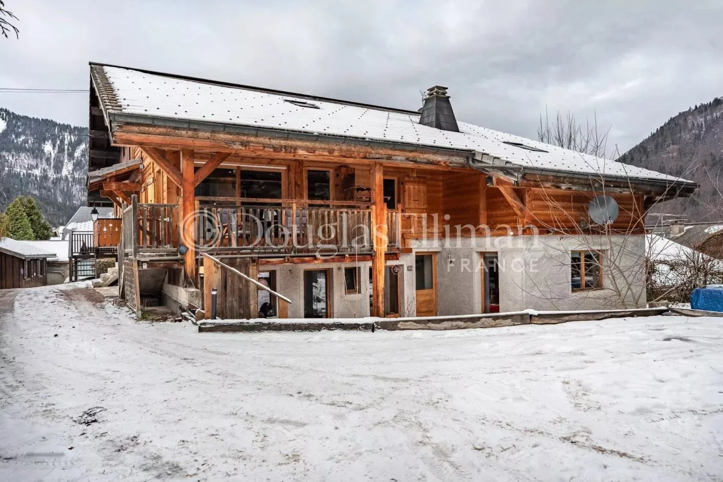 Image - MORZINE – Grand chalet de 8 chambres à Morzine