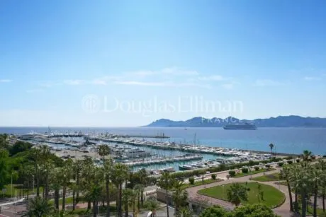 Image - CANNES CROISETTE – Splendide appartement avec vue sur le port Canto - Image nᵒ1