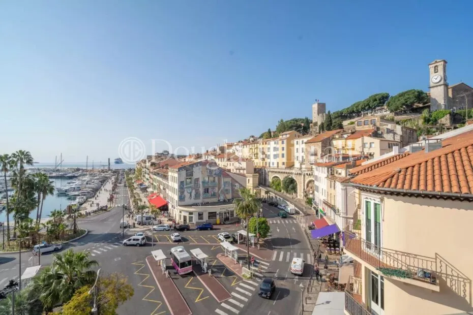 Image - CANNES – Appartement 3 pièces avec vue panoramique sur le port de Cannes