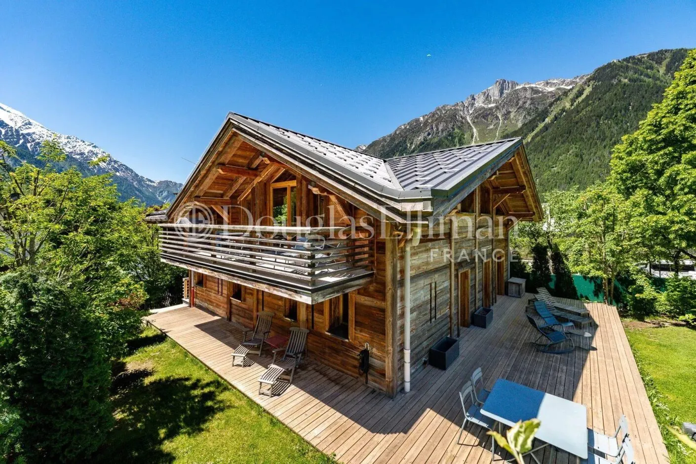 Image - CHAMONIX – A recently built 4-bedroom chalet