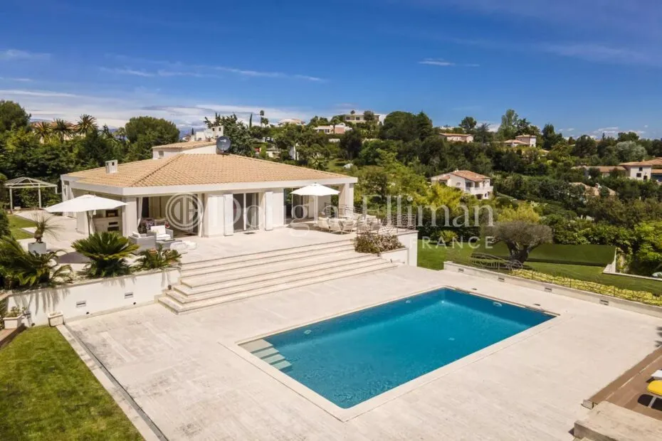 Image - SUPER-CANNES – Family villa with pool in residential area with sea view