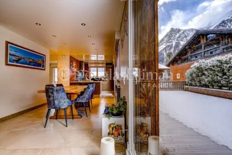 Image - LES HOUCHES – Chalet de 3 chambres avec studio indépendant - Image nᵒ1