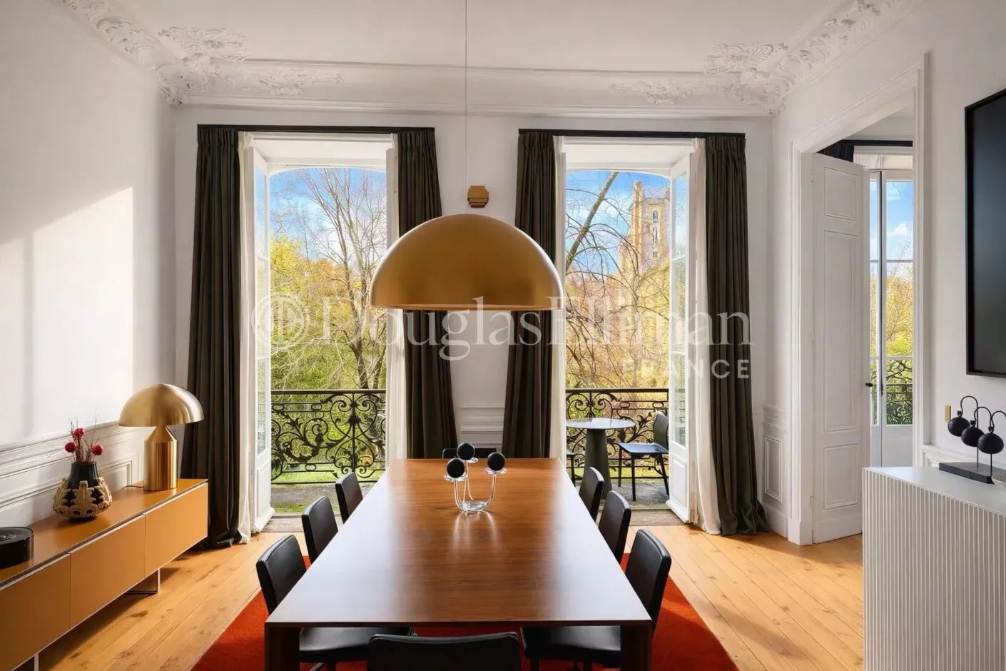 Image - TRIANGLE D&rsquo;OR – Appartement de prestige avec ascenseur et parking