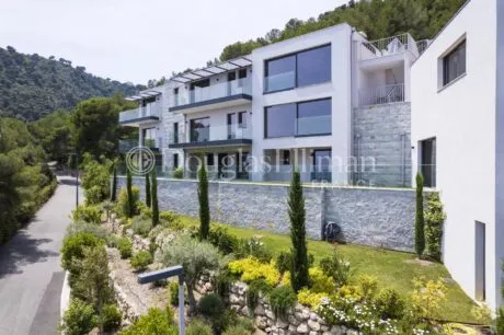 Image - EZE-BORD-DE-MER – Elegant villa with panoramic sea views - Picture n°1