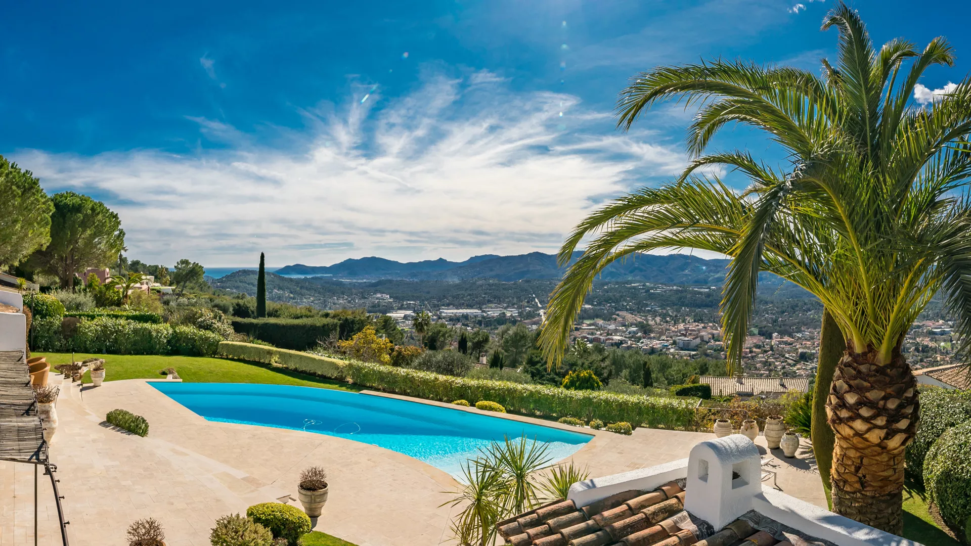 Image - Castellaras – Mouans Sartoux