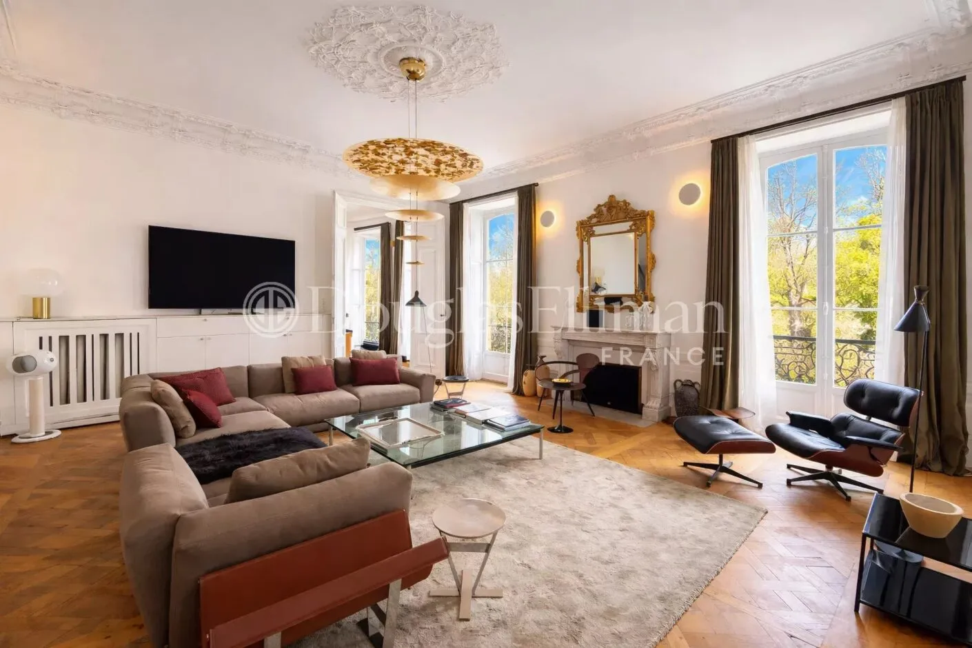 Image - TRIANGLE D&rsquo;OR – Appartement de prestige avec ascenseur et parking