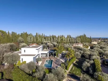 Image - Valbonne – Modern Villa with Pool walking distance to the Village - Picture n°1