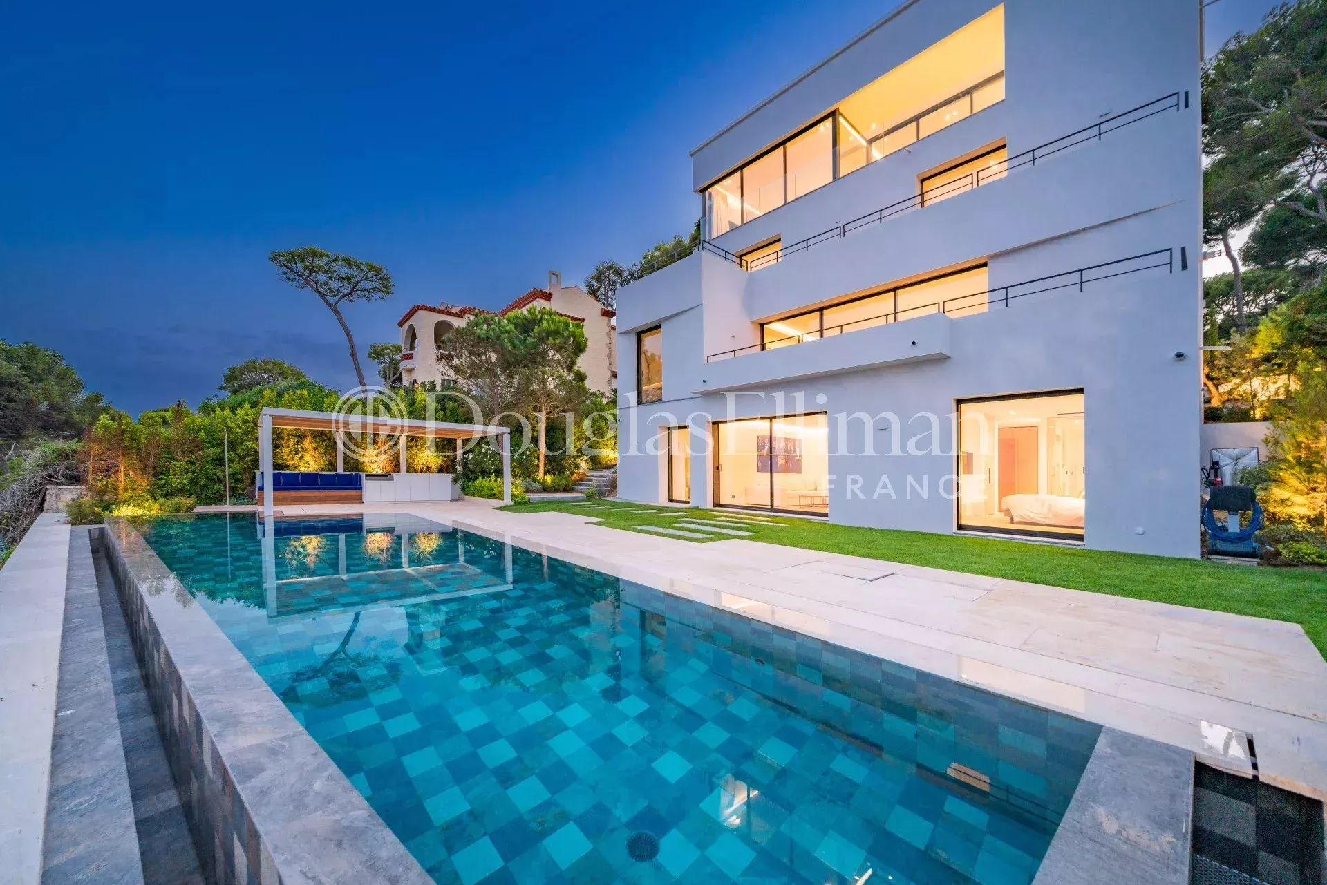 Image - Poster de la vidéo