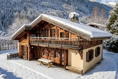 Image - CHAMONIX – Classic alpine chalet with 6 bedrooms - Picture n°1