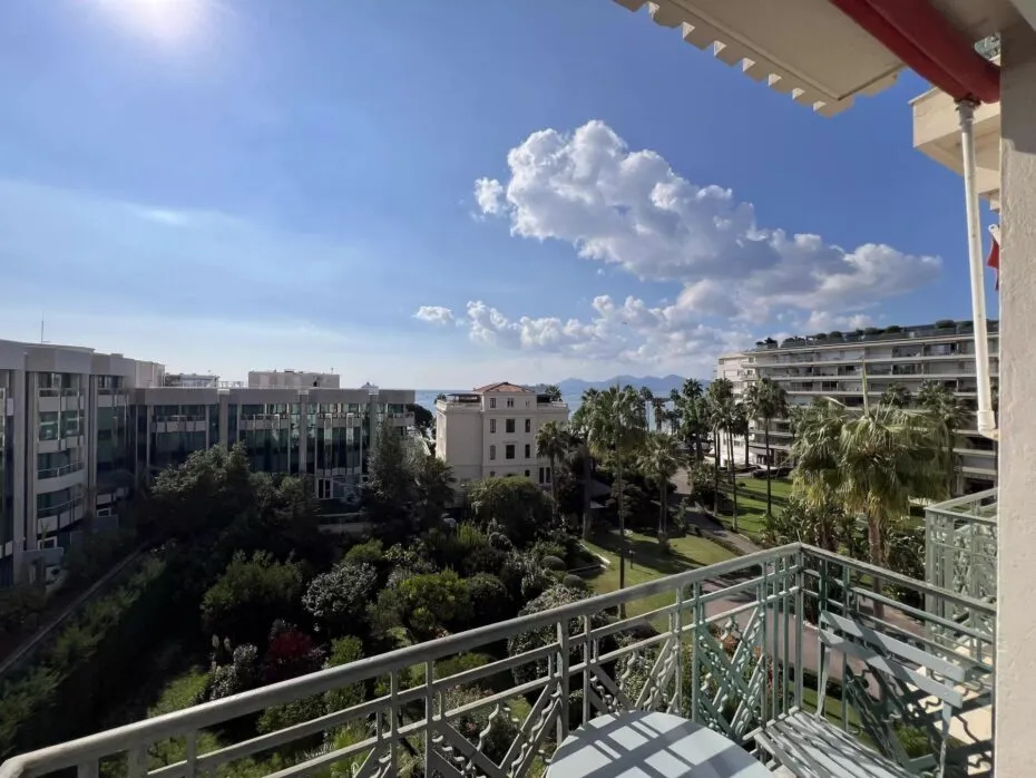 Image - CANNES CROISETTE – Appartement 5 pièces avec vue mer