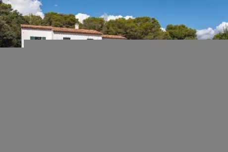 Image - ANTIBES – Villa rénovée – Vue mer et calme absolu - Image nᵒ1