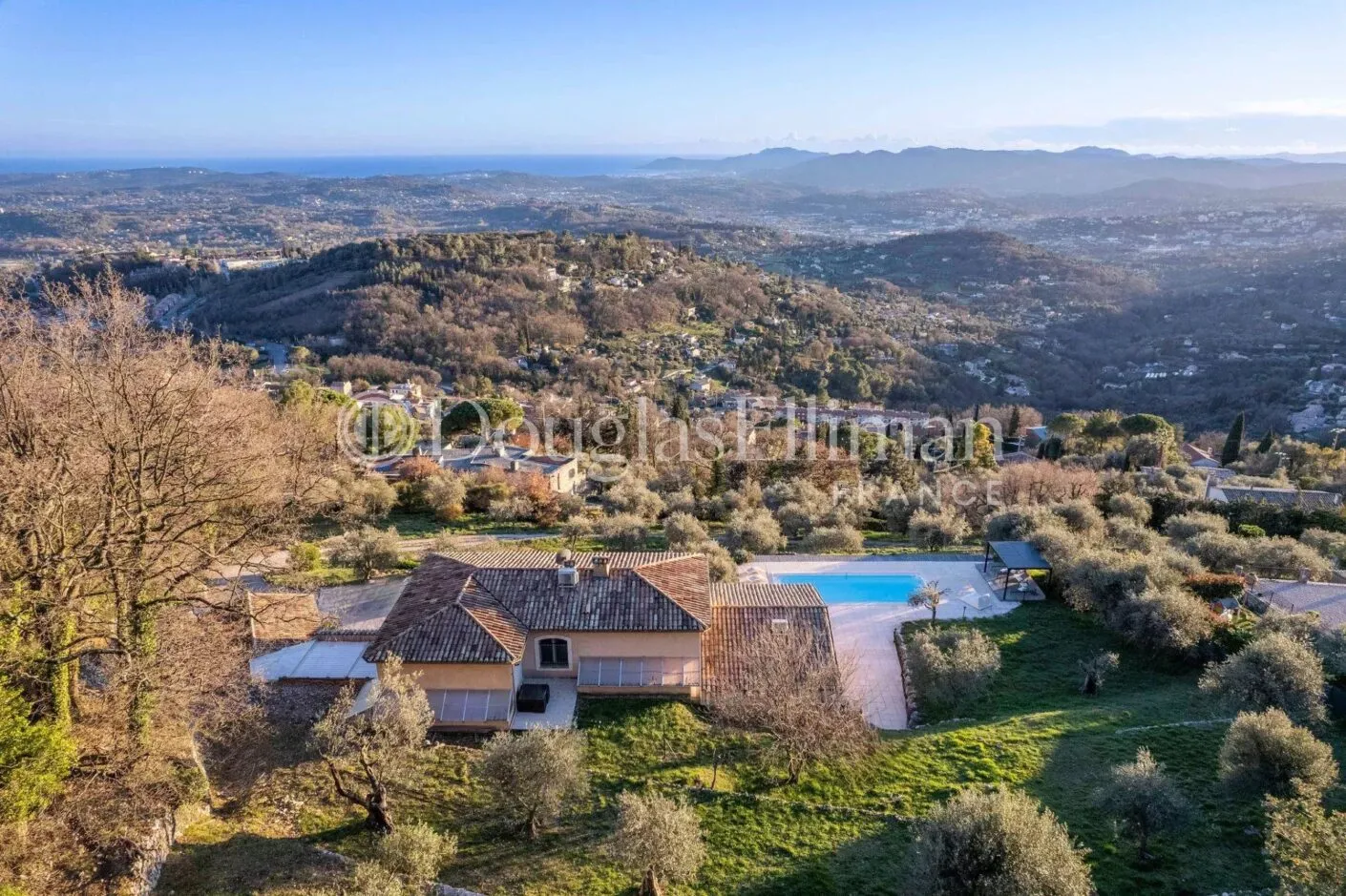 Image - CHATEAUNEUF-DE-GRASSE : Villa with panoramic sea view and pool