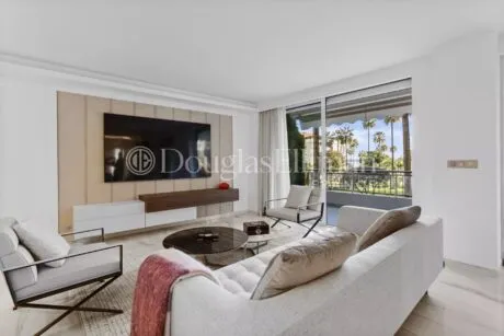 Image - CANNES CROISETTE – Appartement d’exception avec vue mer - Image nᵒ1