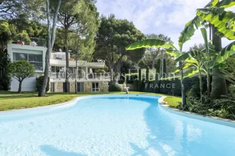 Image - SAINT-JEAN-CAP-FERRAT – Exceptional Contemporary Villa with Panoramic Sea View - Picture n°1