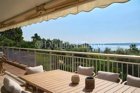Image - Cannes Californie-Unique Appartement/Villa vue Mer - Image nᵒ1
