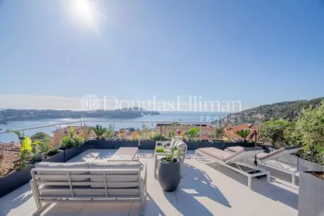 Image - VILLEFRANCHE-SUR-MER – Penthouse with Panoramic Sea View - Picture n°1