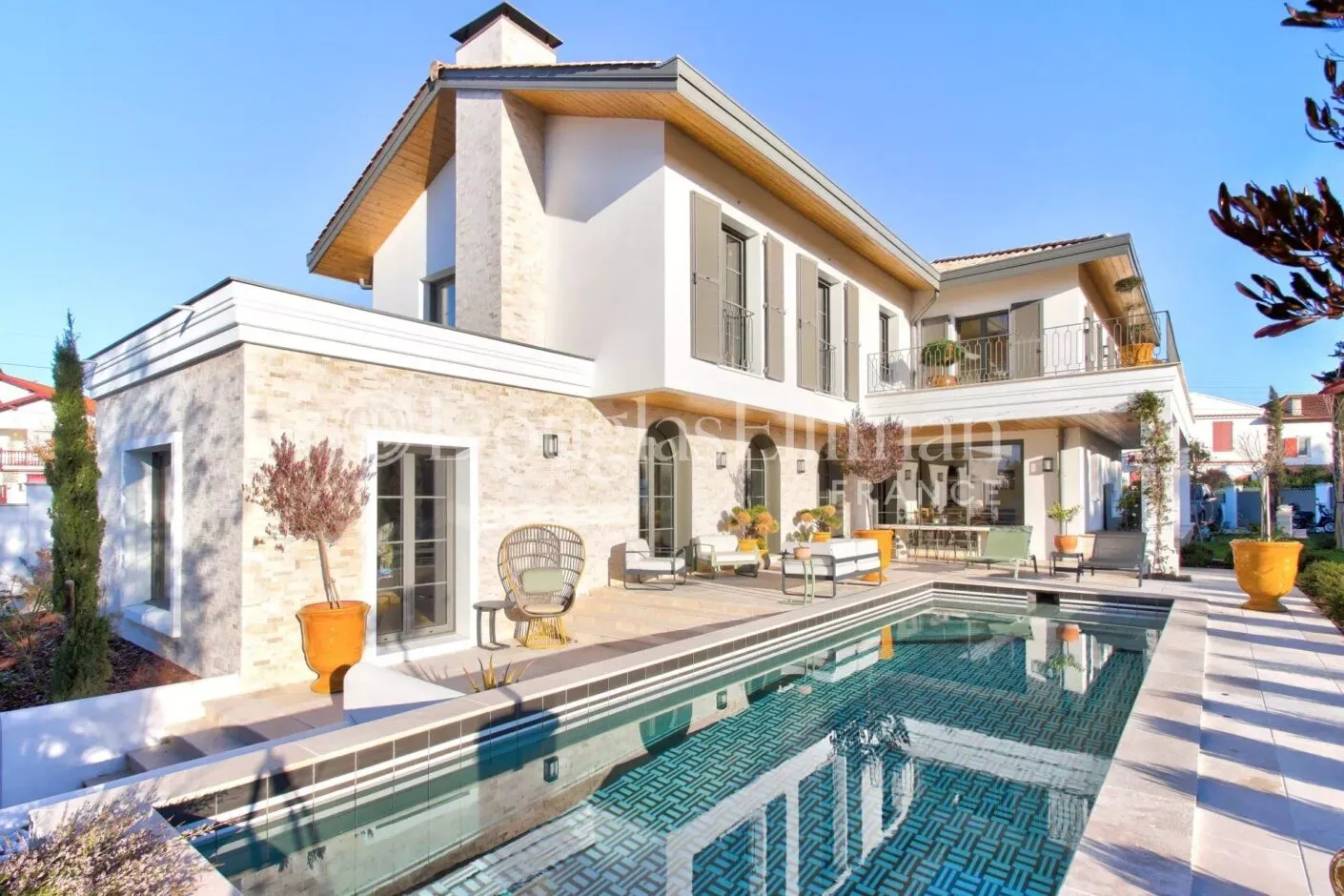 Image - BIARRITZ – Villa avec vue sur l’océan et la côte espagnole