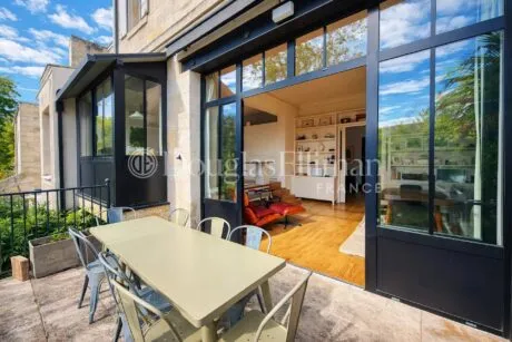 Image - Bordeaux- Saint Seurin – Hôtel Particulier avec Jardin - Image nᵒ1