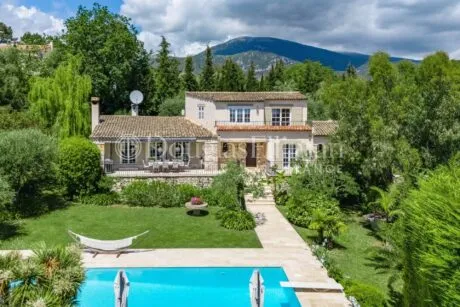 Image - Roquefort Les Pins : Beautifully Renovated Villa with a studio - Picture n°1