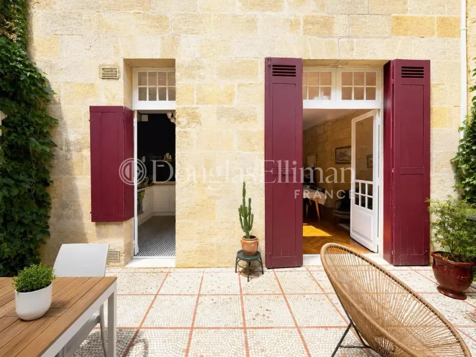 Image - BORDEAUX JARDIN PUBLIC – STONE HOUSE – EXTERIOR